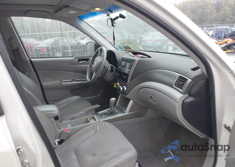 2010 Subaru Forester 2.5X Limited z USA, uszkodzony, nr VIN JF2SH6DC6AH804221